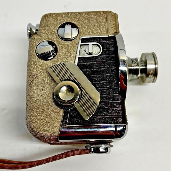 Revere 8 Model B-63 Vintage Movie Camera 8mm with Case and Accessories Untested - Picture 4 of 10